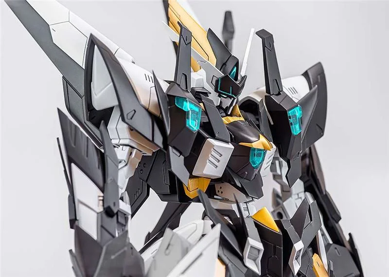 MODEROID - TITANOMACHIA ARKLAUD SIDE GR
