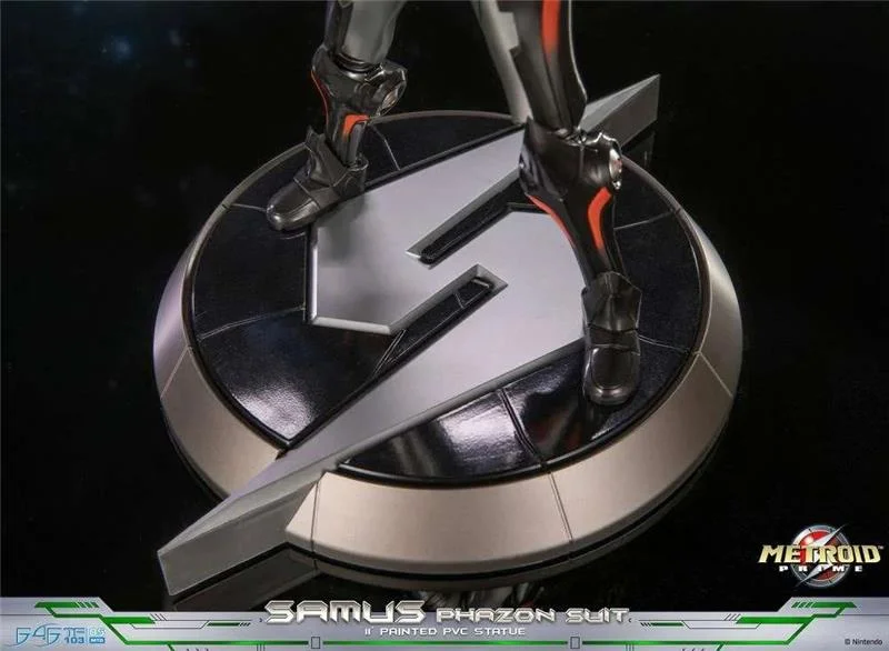 METROID PRIME SAMUS PHAZON SUIT STATUE