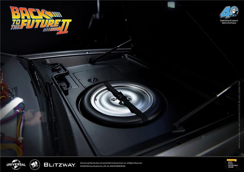 1/6 BTTF PART 2 DELOREAN
