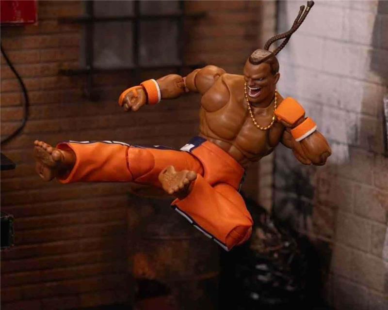 STREET FIGHTER II - DEE JAY DE LUXE