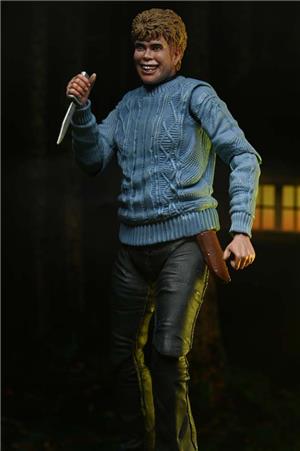 neca-friday-the-13th-pamela-voorhees-ult