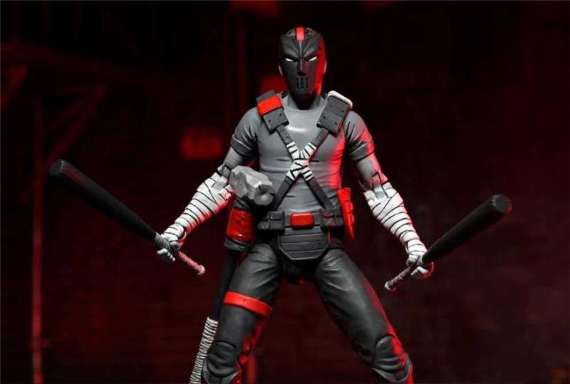 NECA - TMNT LAST RONIN THE LOST YEARS CASEY NIGHTWATCHER