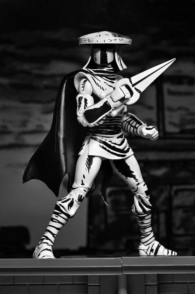 TNMT MIRAGE ELITE FOOT NINJA GUARD BW