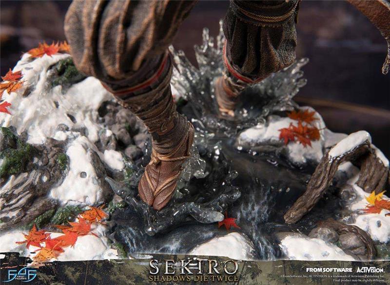 SEKIRO SHADOWS DIE TWICE - SEKIRO STATUE
