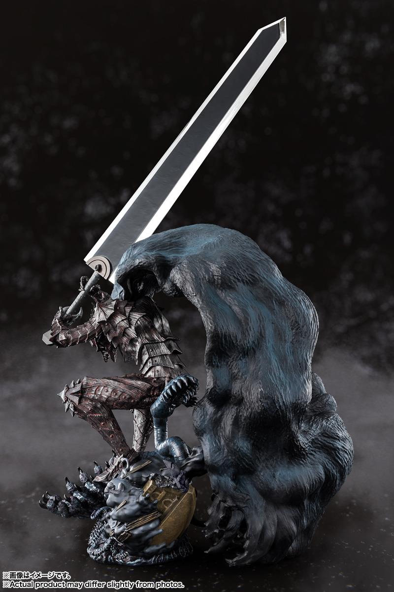 FIGUARTS ZERO BERSERK - GUTS BERSERKER ARMOR TOUCHE METALLIQUE