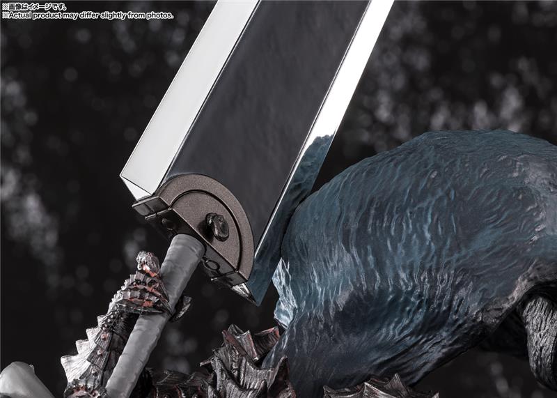 FIGUARTS ZERO BERSERK - GUTS BERSERKER ARMOR TOUCHE METALLIQUE