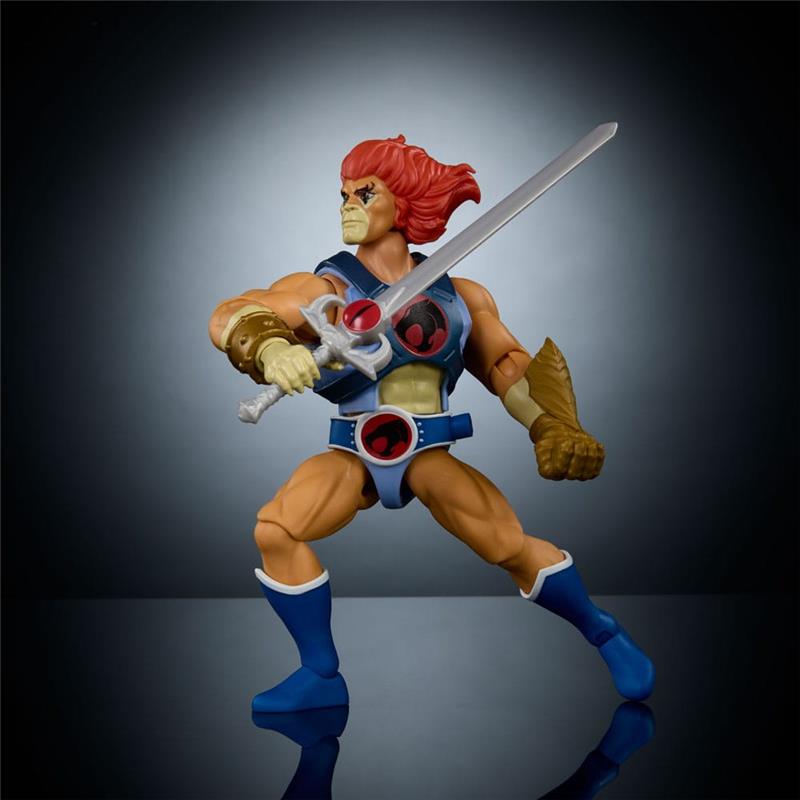 MASTERS OF THE UNIVERSE X THUNDERCATS ACTION FIGURE LION-O