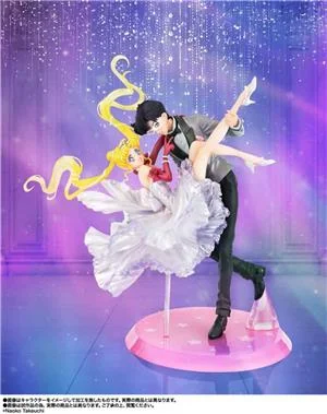 bandai-figuarts-zero-chouette-sailor-moon-usagi-e-tuxedo-mask-moonlight-glow-ed