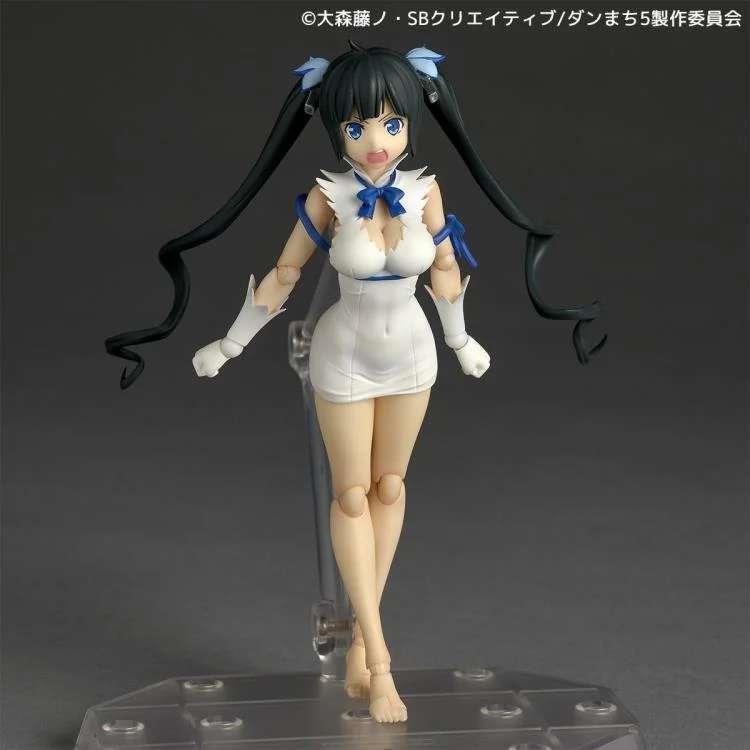 REVOLTECH DANMACHI (IS IT WRONG TO TRY TO PICK UP GIRLS IN A DUNGEON?) HESTIA