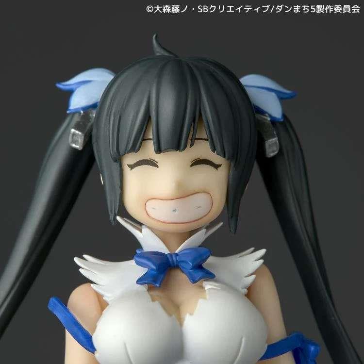 REVOLTECH DANMACHI (IS IT WRONG TO TRY TO PICK UP GIRLS IN A DUNGEON?) HESTIA
