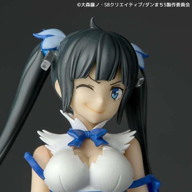 REVOLTECH DANMACHI (IS IT WRONG TO TRY TO PICK UP GIRLS IN A DUNGEON?) HESTIA