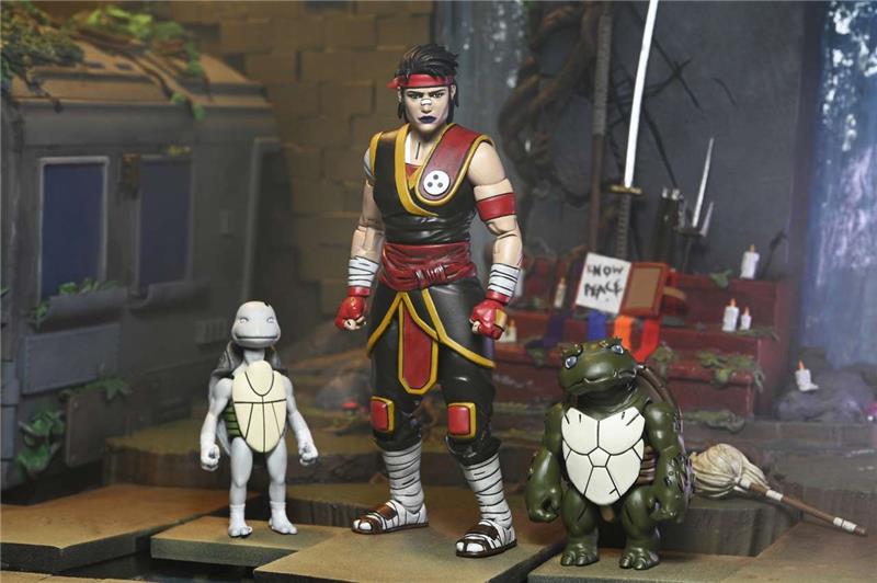 TMNT LAST RONIN CASEY MARIE WITH BABY ODYN AND UNO