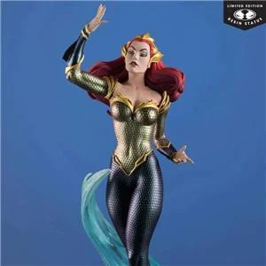 mcfarlane-cover-girls-mera-by-campbell-statue