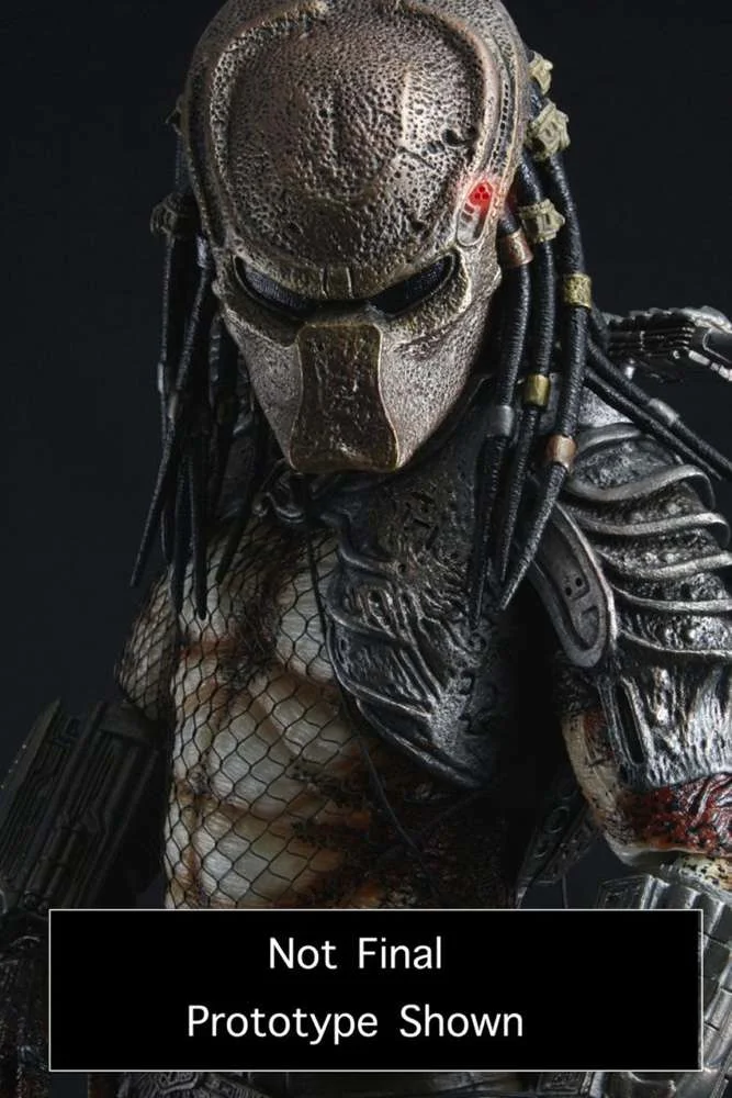 1/4 NECA - PREDATOR CITY HUNTER W/LED