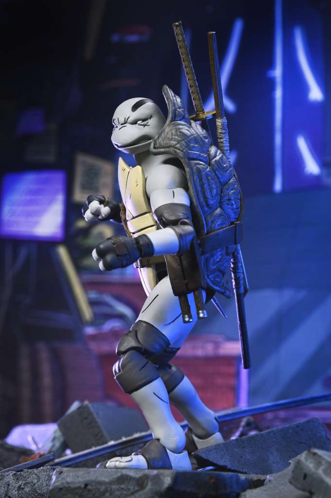 NECA - TMNT LAST RONIN UNO RE-EVOLUTION ULTIMATE