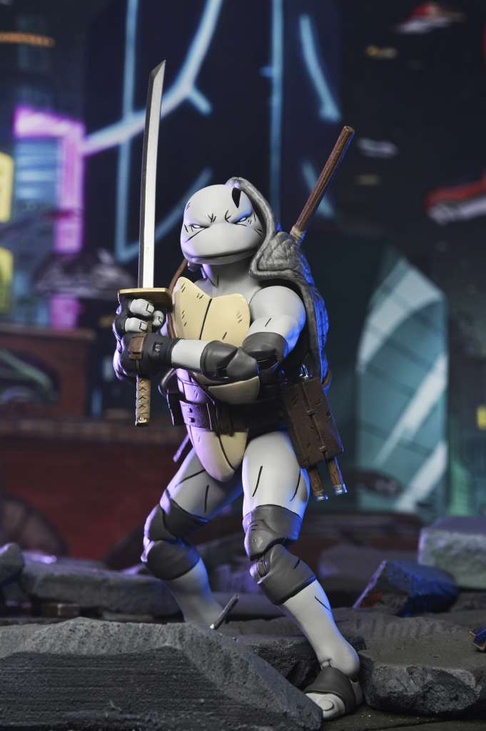 NECA - TMNT LAST RONIN UNO RE-EVOLUTION ULTIMATE