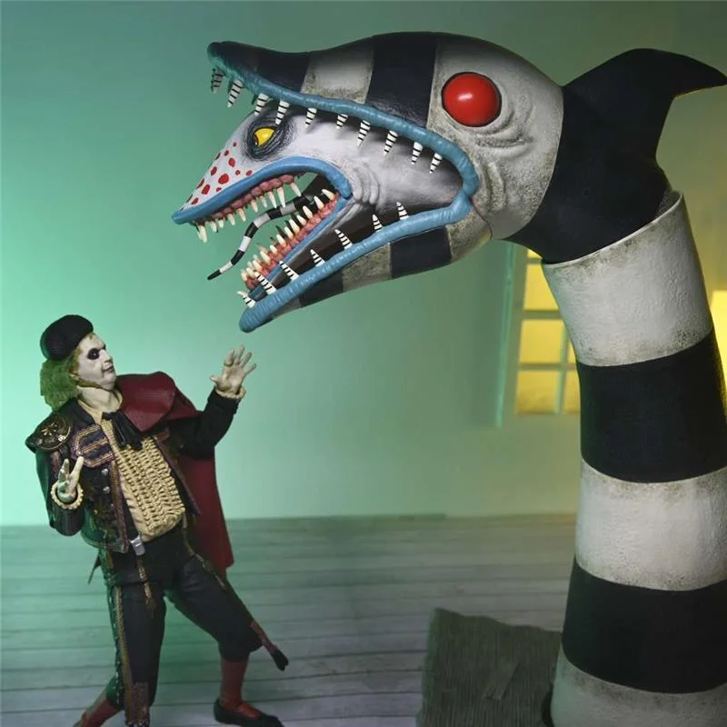 NECA - BEETLEJUICE 2 ULTIMATE MATADOR BEETLEJUICE AND SANDWORM AF 2-PACK