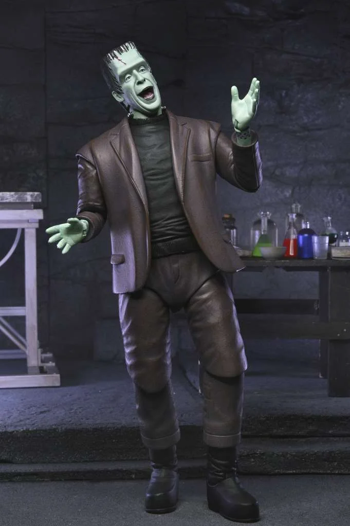 NECA - THE MUNSTERS TV SERIES HERMAN MUNSTER ULTIMATE