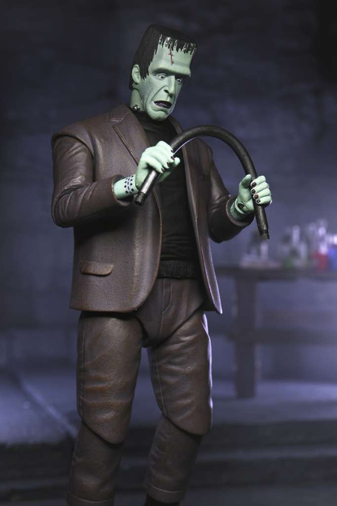 NECA - THE MUNSTERS TV SERIES HERMAN MUNSTER ULTIMATE