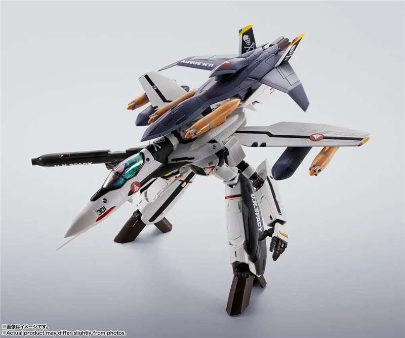 MACROSS VF-0S PHOENIX ROY FOCKER USE QF-2200D-B GHOST HI-METAL R