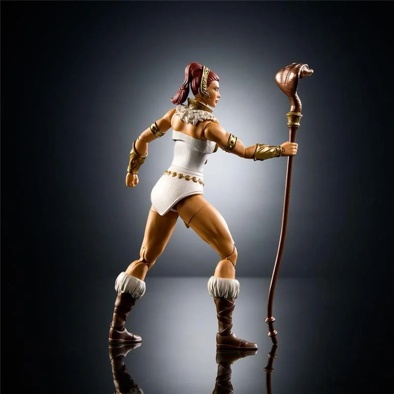 MASTERS OF THE UNIVERSE NEW ETERNIA ACTION FIGURE TEELA