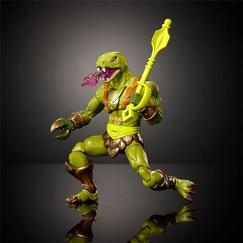 MASTERS OF THE UNIVERSE NEW ETERNIA ACTION FIGURE KOBRA KHAN