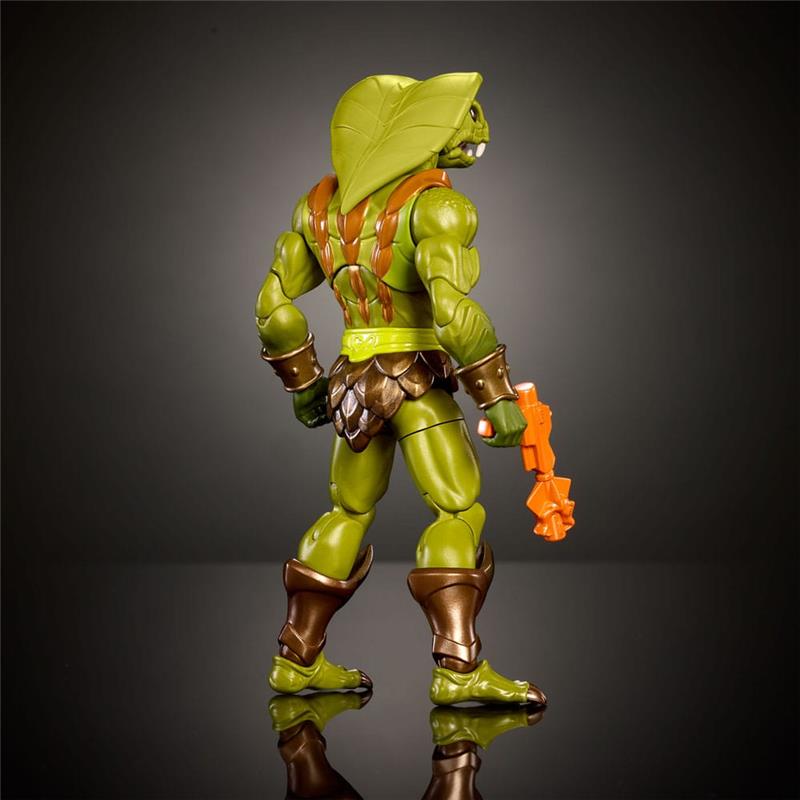 MASTERS OF THE UNIVERSE NEW ETERNIA ACTION FIGURE KOBRA KHAN