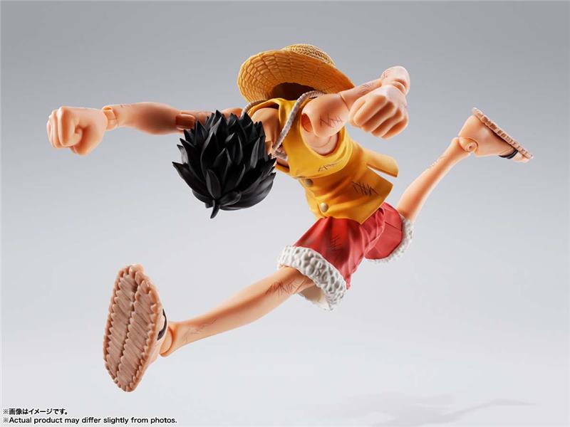 S.H.FIGUARTS - ONE PIECE MONKEY D.LUFFY MARINEFORD