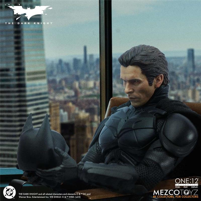 ONE 12 COLLECTIVE THE DARK KNIGHT BATMAN