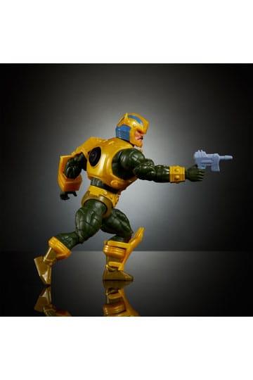 MASTERS OF THE UNIVERSE X TRANSFORMERS ACTION FIGURE BUMBLEBEE ARMOR MAN-AT-ARMS HEO EUROPEAN EXCLUSIVE