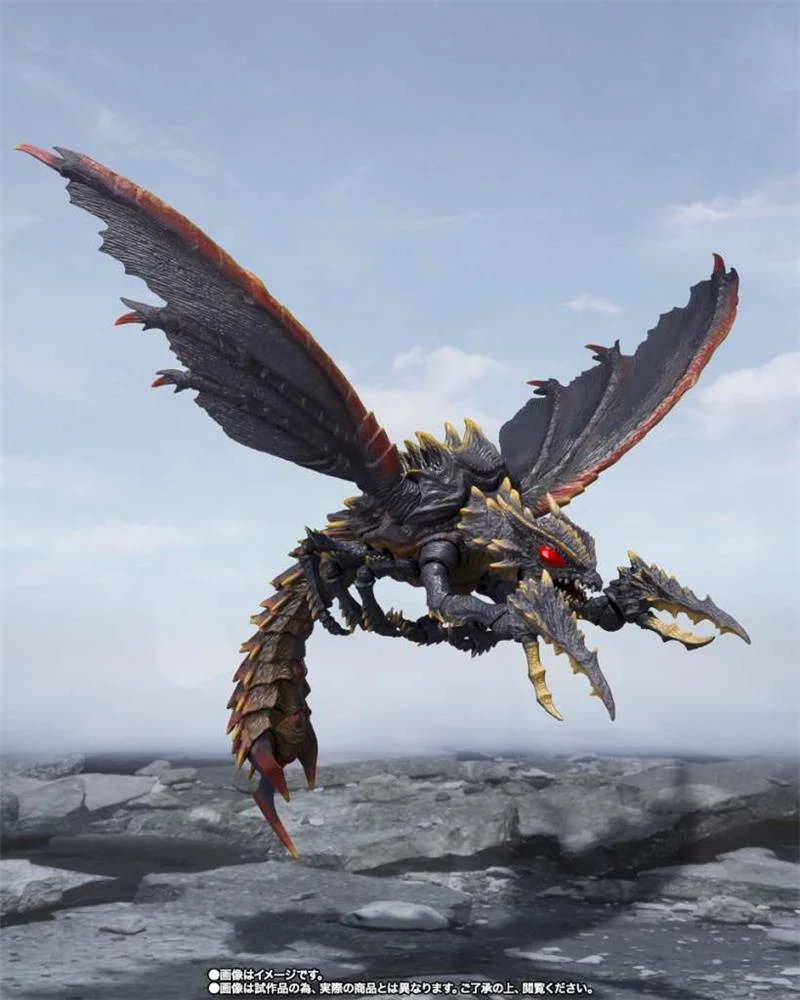 S.H. MONSTERARTS - GODZILLA MEGAGUIRUS EVOLUTION SET