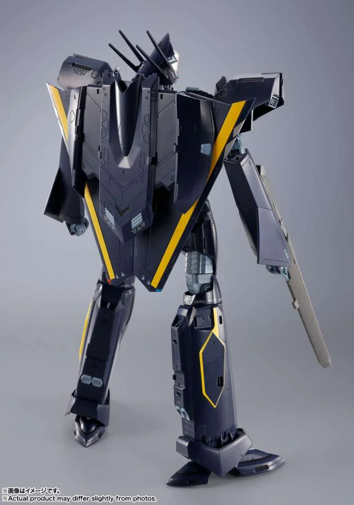 DX CHOGOKIN MACROSS 7 VF-17S NIGHTMARE STEALTH VALKYRIE GAMLIN KIZAKI