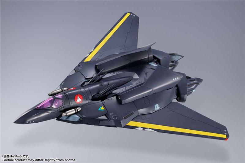 DX CHOGOKIN MACROSS 7 VF-17S NIGHTMARE STEALTH VALKYRIE GAMLIN KIZAKI