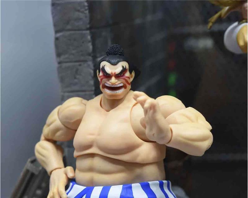 1/12 STREET FIGHTER II - HONDA - DE LUXE