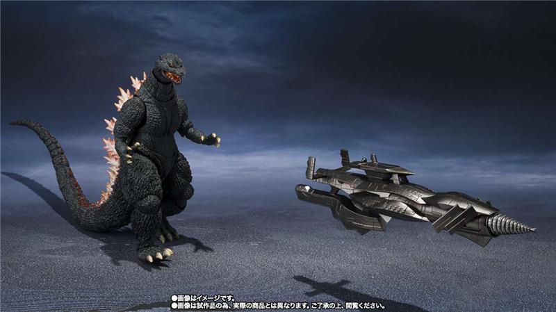 S.H.MONSTERARTS -GODZILLA 2004 HEAT RAY VER VS NEW GOTENGO