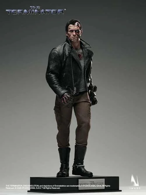 TERMINATOR T-800 1/6 COLLECTIBLE FIGURE