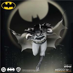 mezco-one-12-collective-batman-year-one