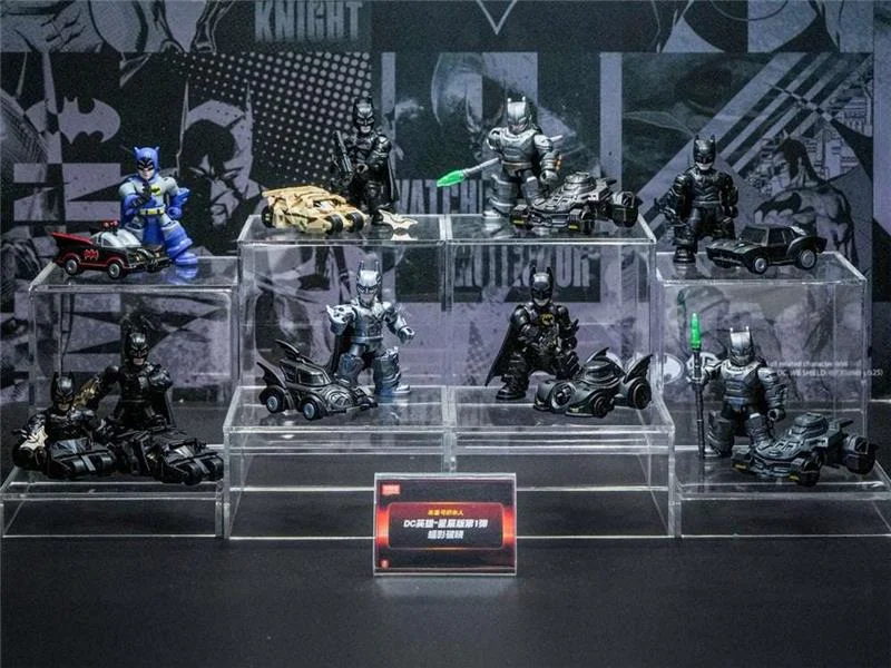 DC HERO BATMAN DEFENDER VERSION BLIND BOX (12)
