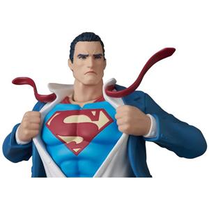 medicom toy mafex clark kent batman hush ver