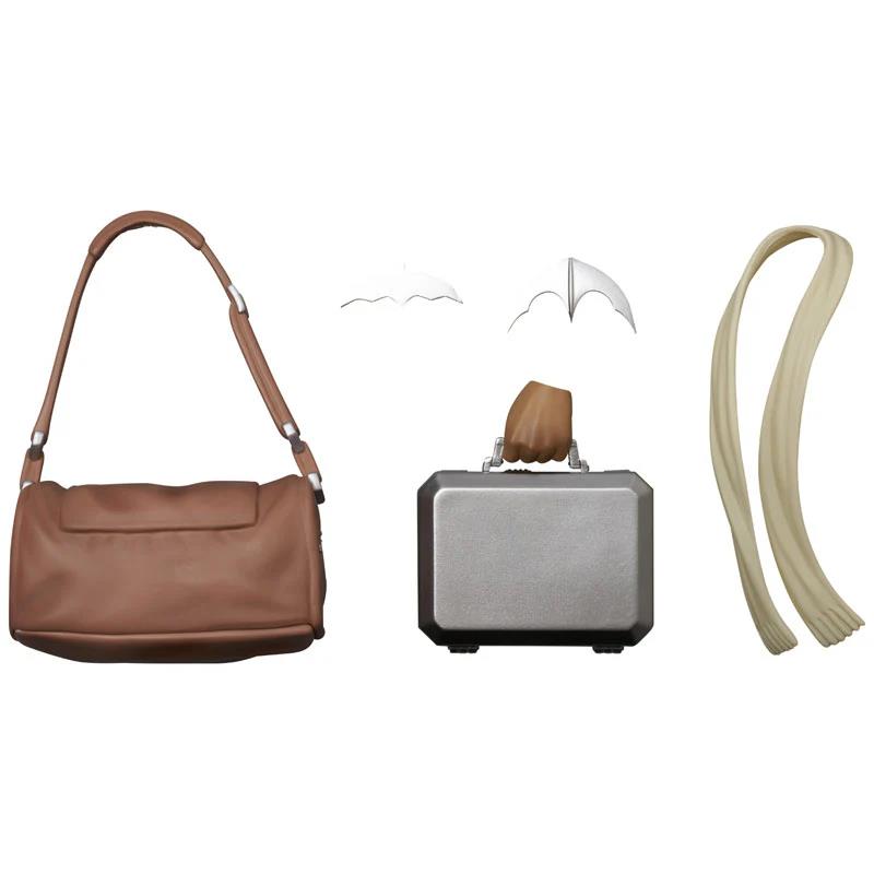 MAFEX BRUCE WAYNE (BATMAN: HUSH VER.)