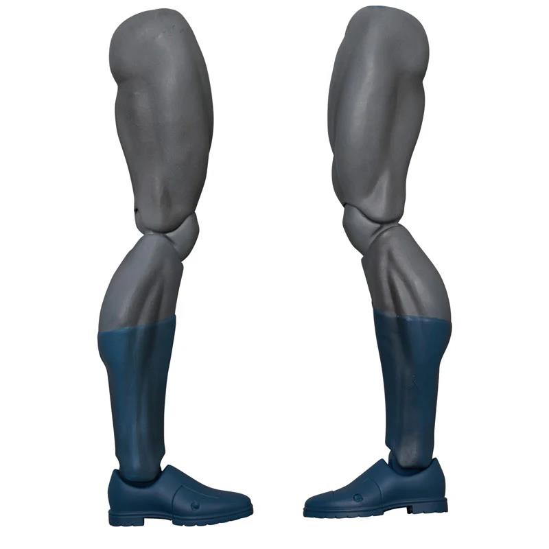 MAFEX BRUCE WAYNE (BATMAN: HUSH VER.)