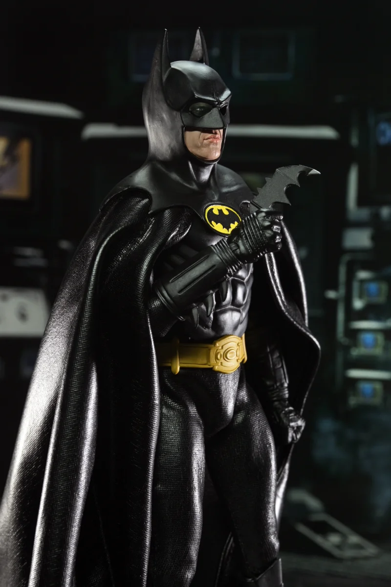 BATMAN 1989 FILM BATMAN CLOTHED