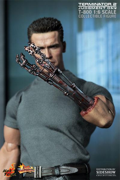 1/4 TERMINATOR 2 - T-800 (ARNOLD)