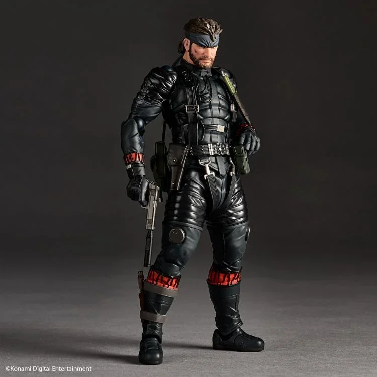 REVOLTECH A.Y. - METAL GEAR SOLID DELTA NAKED SNAKE SNEAKING SUIT VER