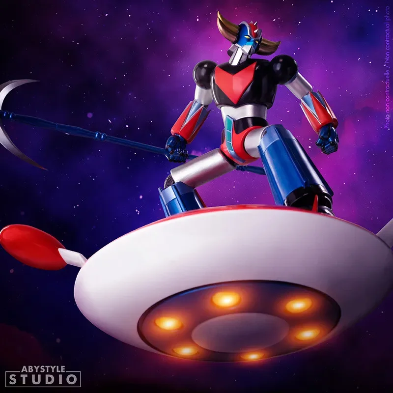 UFO ROBOT GRENDIZER SPACESHIP SUPER FIGURE COLLECTION 1/10 STATUE