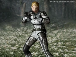 kaiyodo-revoltech-ay-metal-gear-solid-delta-the-boss-action-figure