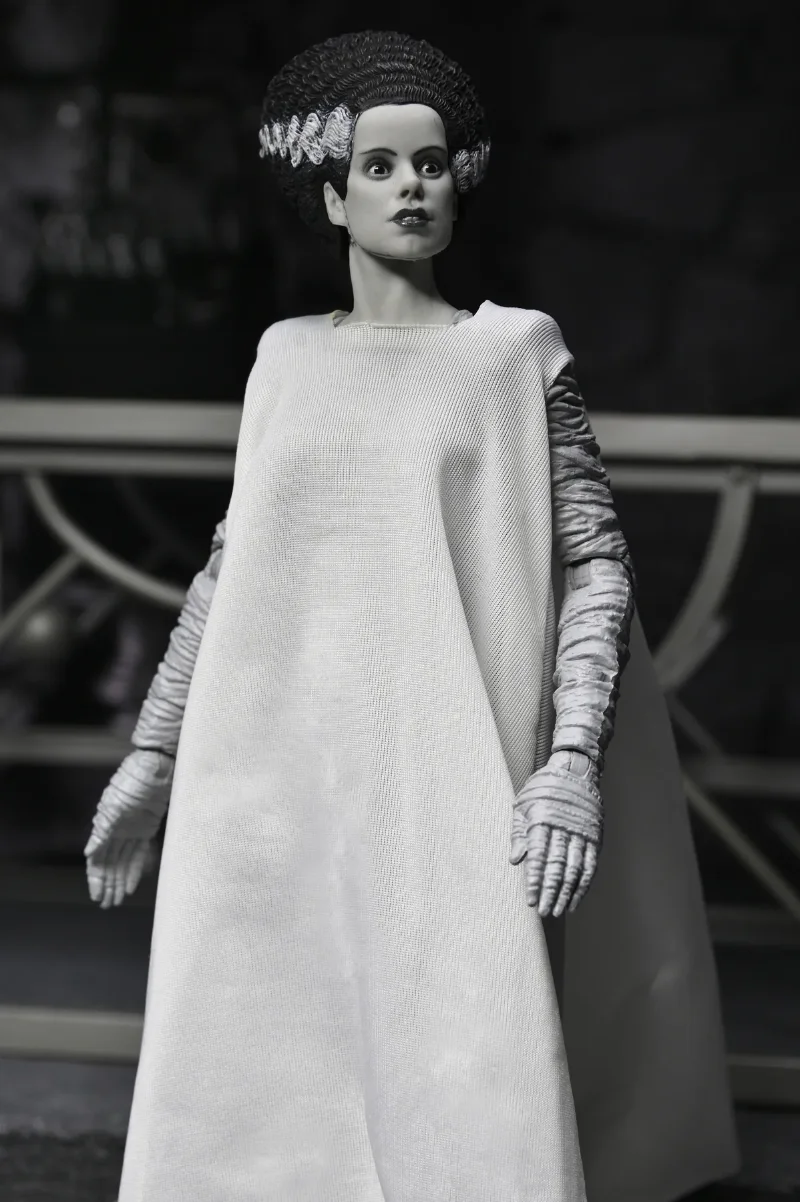 UNIVERSAL MONSTERS BRIDE OF FRANKENSTEIN 90TH MONSTER & HIS MATE B&W 2PACK