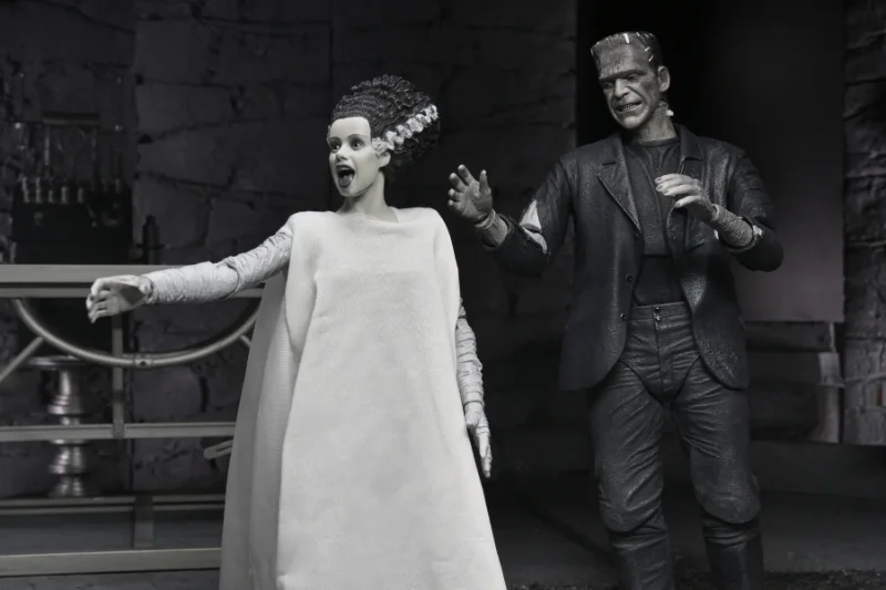 UNIVERSAL MONSTERS BRIDE OF FRANKENSTEIN 90TH MONSTER & HIS MATE B&W 2PACK