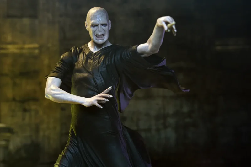 HARRY POTTER LEGACY COLLECTION VOLDEMORT