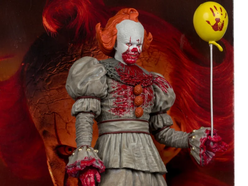 MOVIE MANIACS 6INCH POSED WELCOME TO DERRY WV2 PENNYWISE BLOODY
